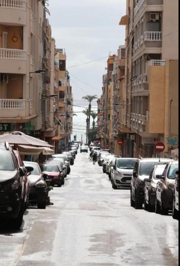 Apartamento Los Gases Torrevieja Zewnętrze zdjęcie